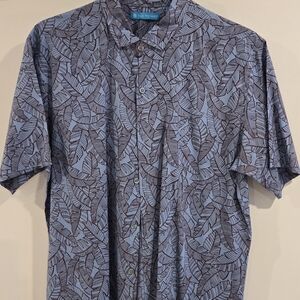 Tori Richard Blue and Brown Leaf-Print Short-Sleeve Button-Down Shirt